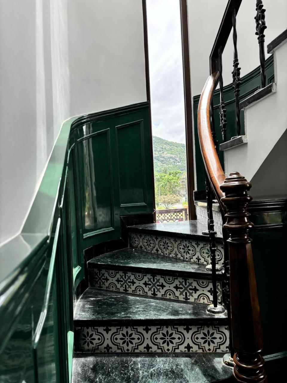 Villa Mia Madre à Bangalore Extérieur photo