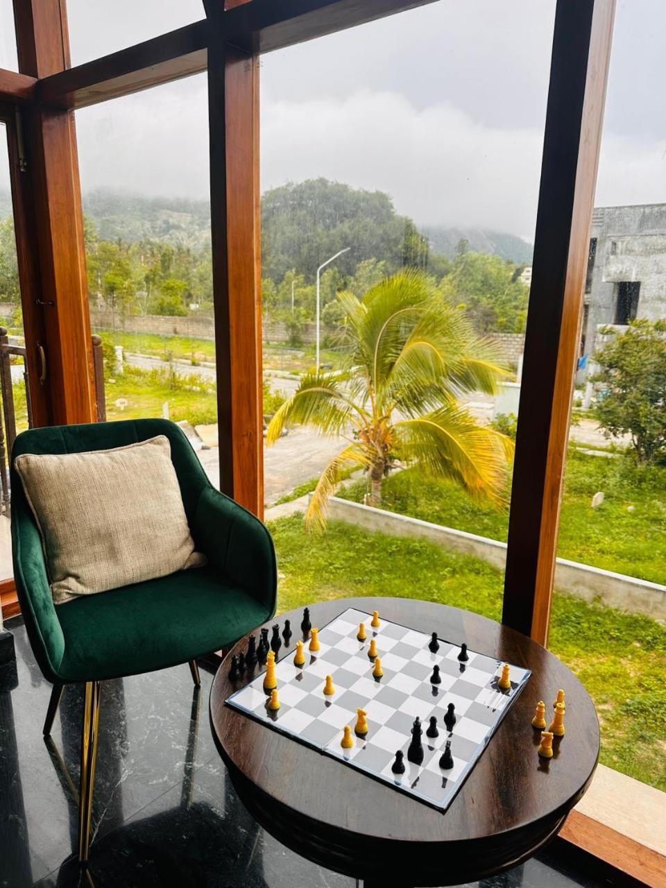 Villa Mia Madre à Bangalore Extérieur photo