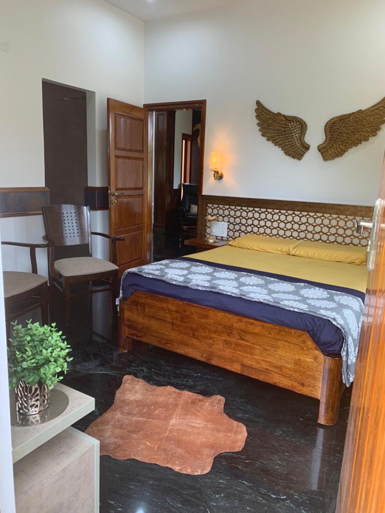 Villa Mia Madre à Bangalore Extérieur photo